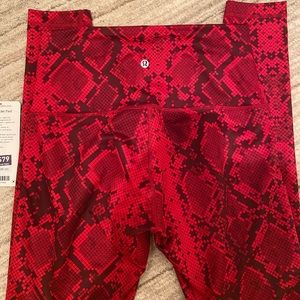 Lululemon, Wunder-Under Leggings